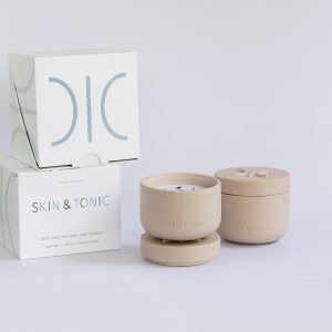 SKIN & TONIC Natural Candle