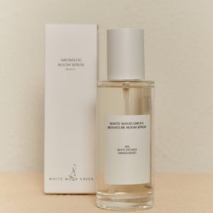 White Wood Green Room Spray